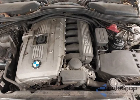 2007 BMW 530Xi из США, поврежденный, VIN WBANF73517CU24541